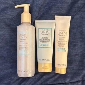 Mary Kay Satin Hands Fragrance Free Pampering Set. NEW